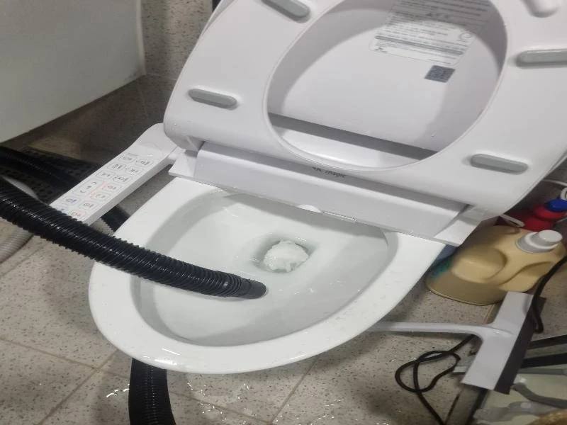 마곡 변기막힘 작업사례 2